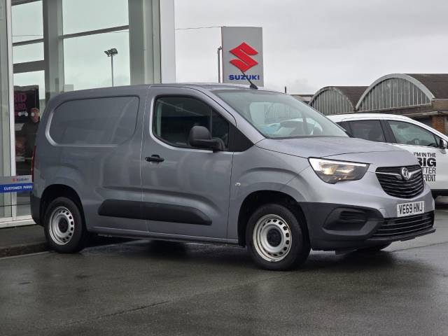 2019 Vauxhall Combo Cargo 2000 1.5 Turbo D 100ps H1 Edition Van